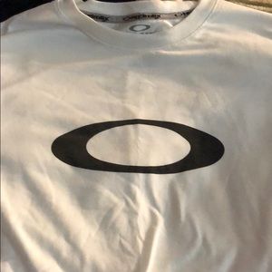 Oakley Short Sleeve T-shirt (white)